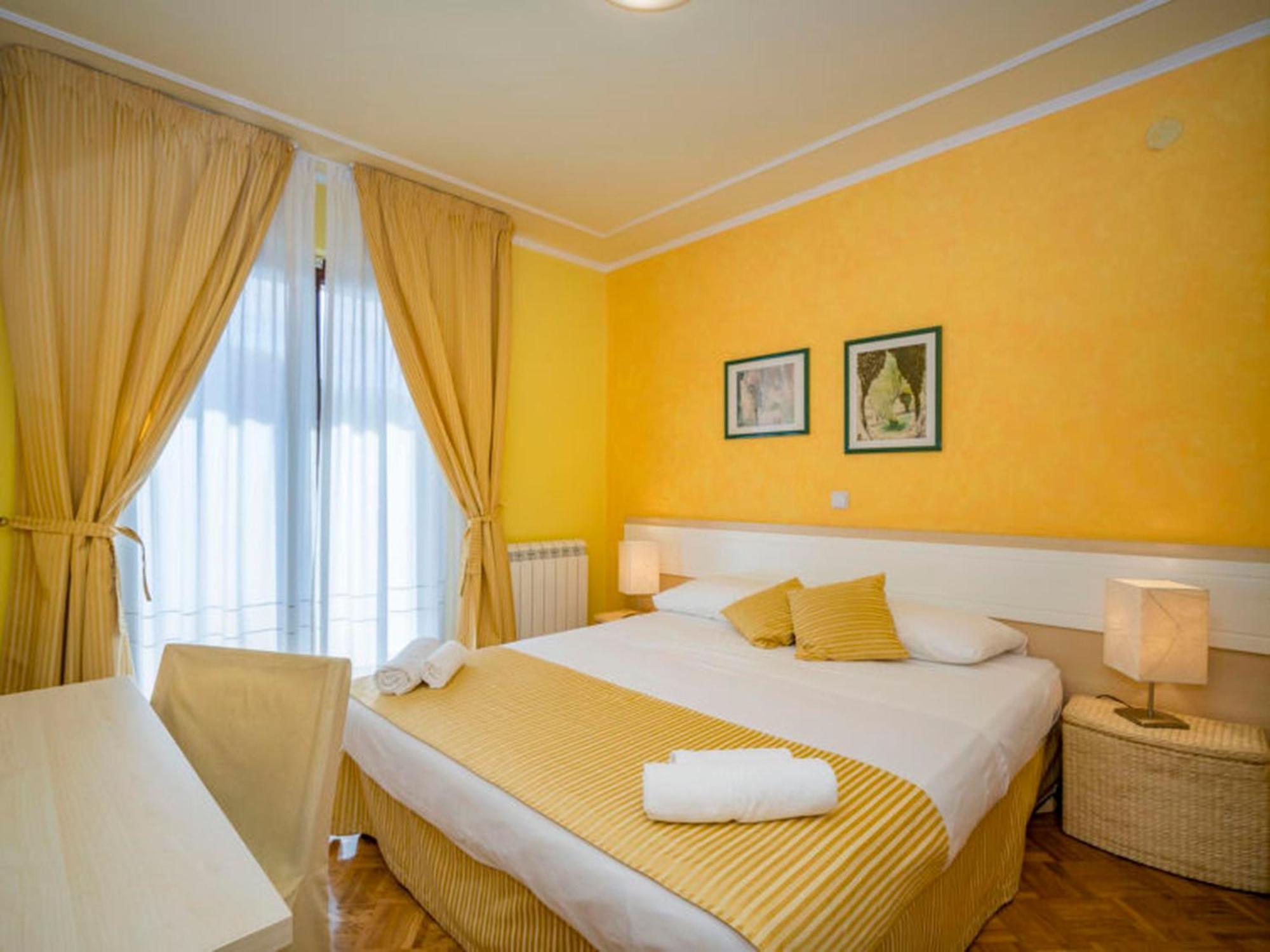 Apartments Villa Rossella 1 Rovinj Oda fotoğraf