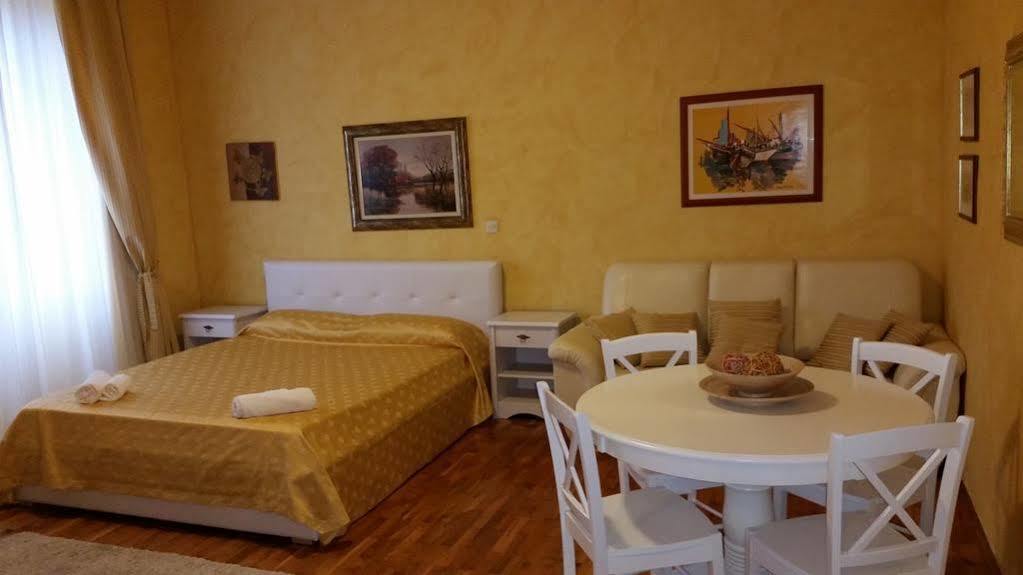 Apartments Villa Rossella 1 Rovinj Dış mekan fotoğraf
